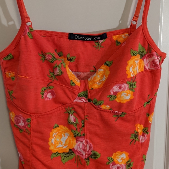 Tank Top - Picture 2 of 3